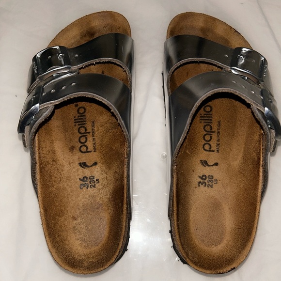 Chrome Silver Metallic Birkenstocks - Picture 5 of 16
